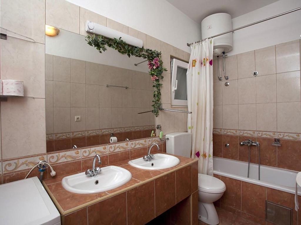 Apartments With A Parking Space Zuljana, Peljesac - 4573 Exterior foto